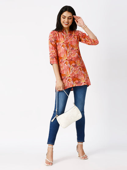 Bright tunic with floral prints